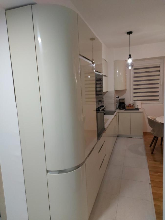 Luxury Apartment Iva II Skopje Exterior foto
